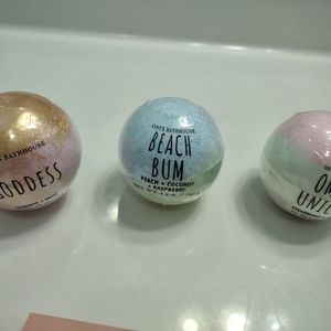 Bath bombs